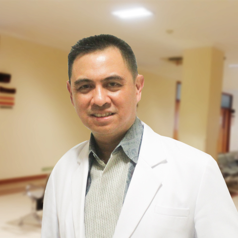 Dr. dr. Winarko Luminturahardjo, Sp.PD, FINASIM